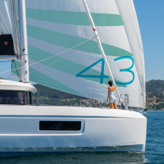 Lagoon 43